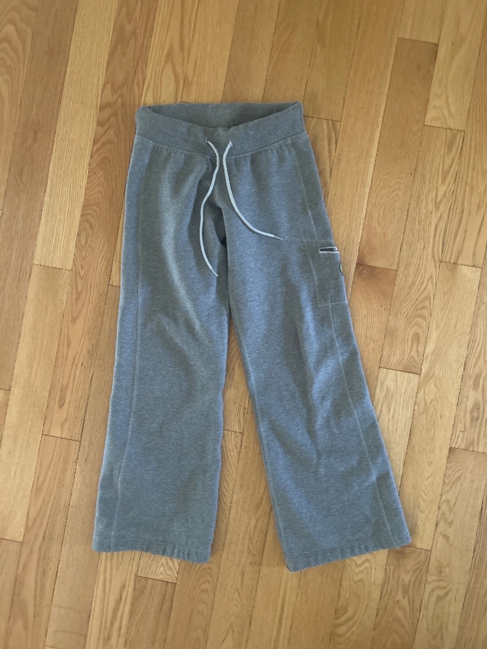 🩷 OG low rise, wide leg joggers 🩷